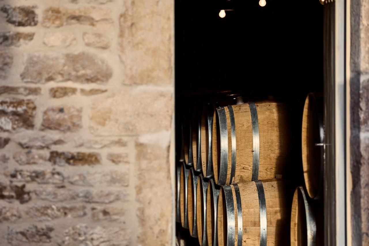 Como Le Montrachet Puligny-Montrachet Ngoại thất bức ảnh