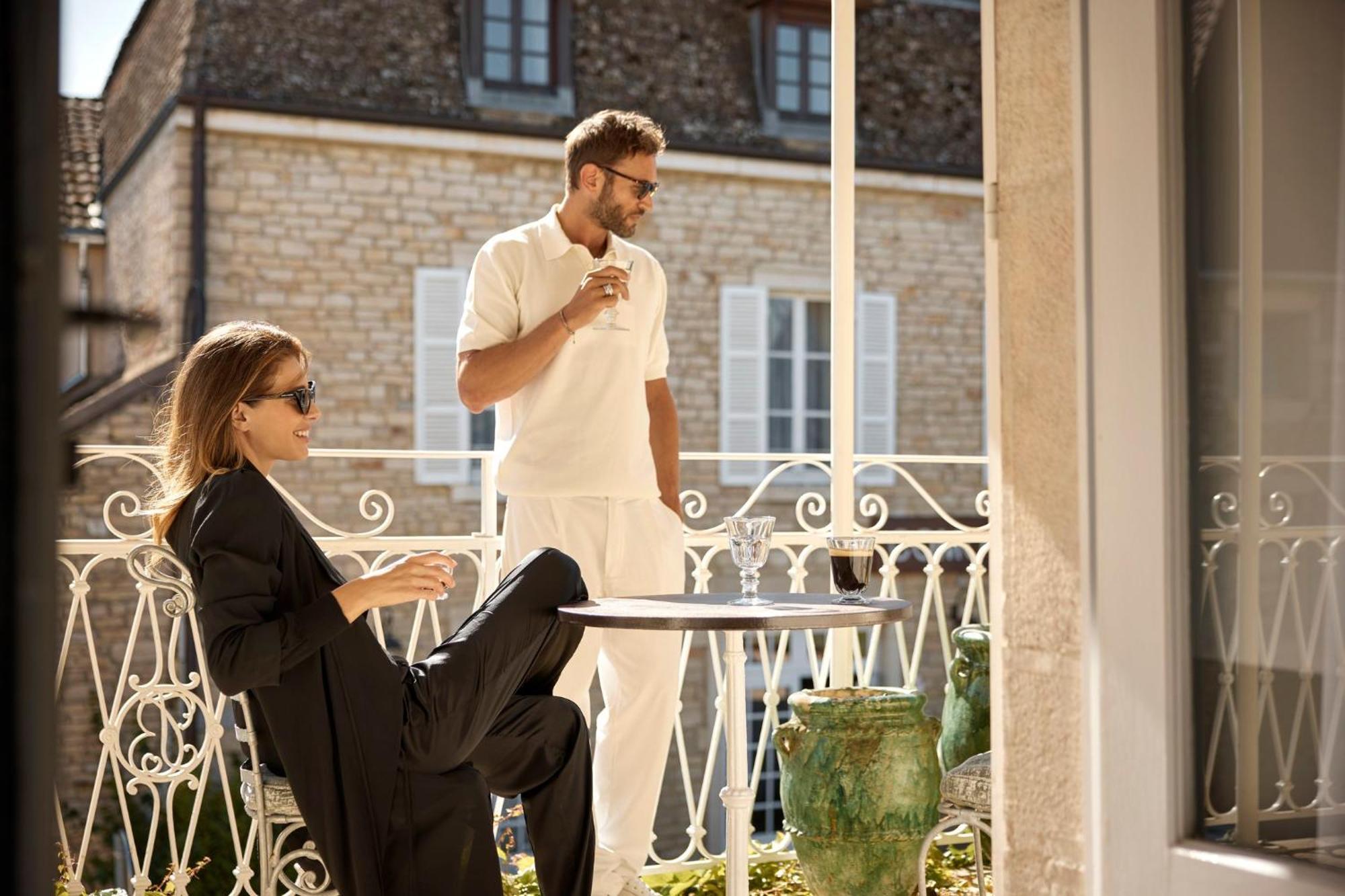 Como Le Montrachet Puligny-Montrachet Ngoại thất bức ảnh